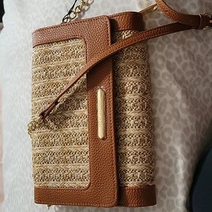 STEVE MADDEN VERY CUTE 😍 NATURAL BMARCIE BAG